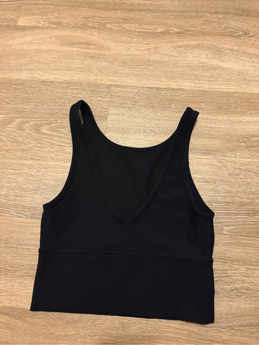 Lululemon Power Pivot Tank *Rib - Picture 4 of 7